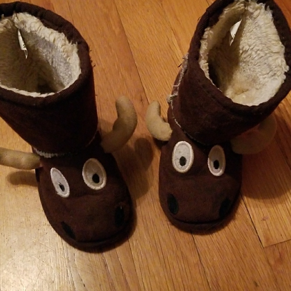 Boys boots